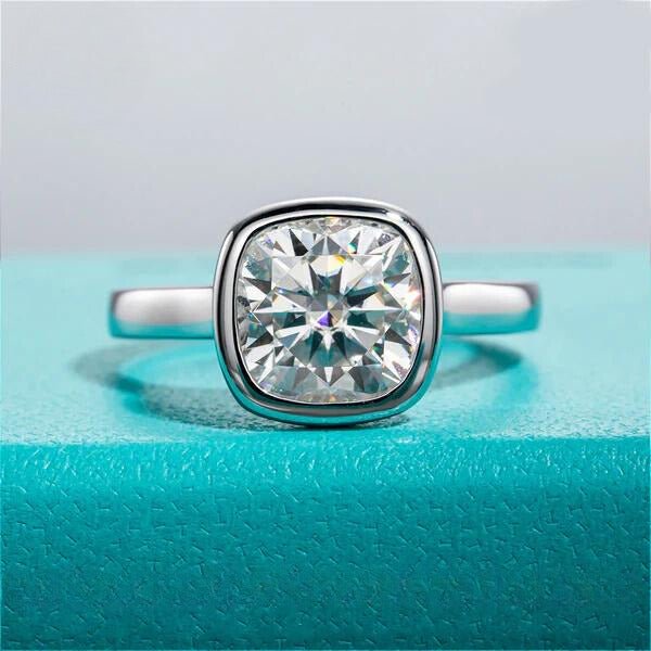 Autumn 3 Carats Silver Platinum Plated Engagement Ring