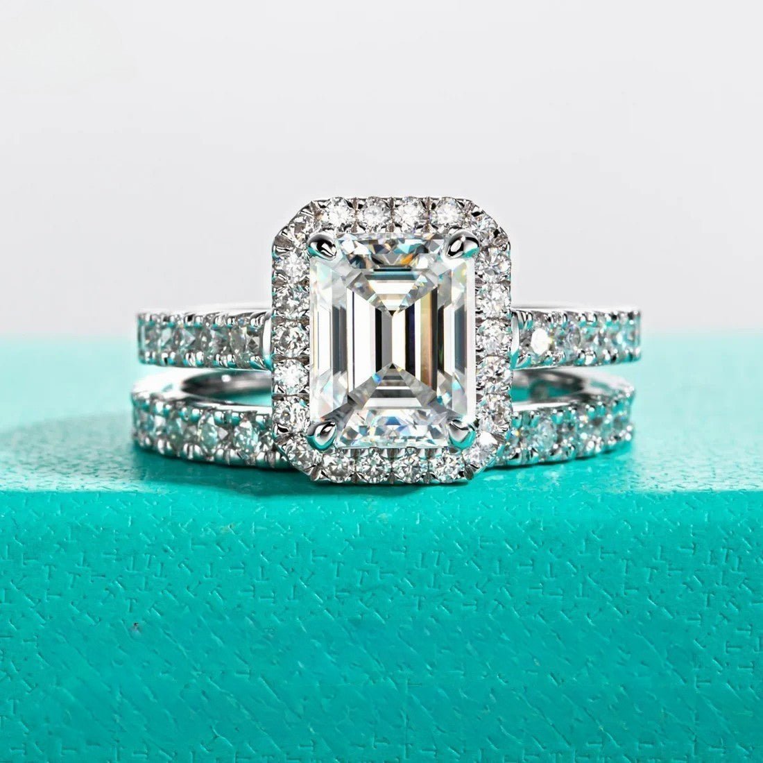 Bao 3.70 Carats Silver Platinum Plated + Wedding Band