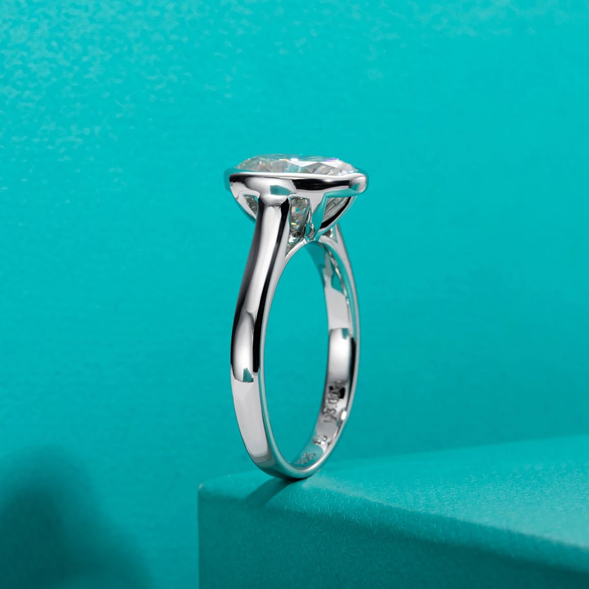 Luna 3 Carats Silver Platinum Plated Engagement Ring