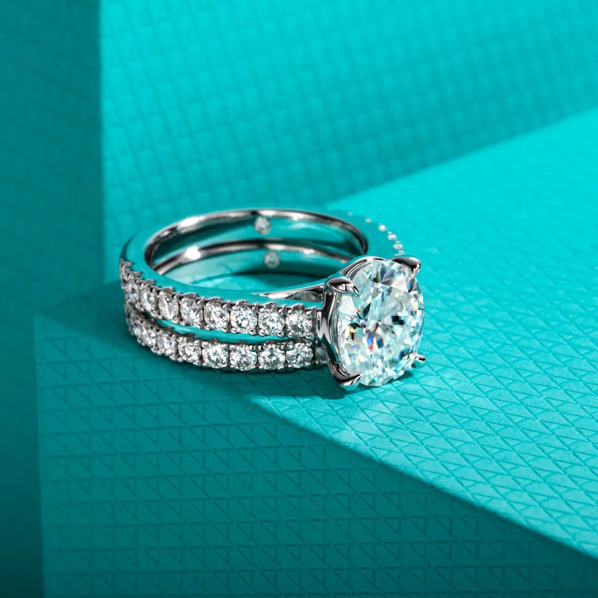 Cleopatra 4.04 Carats Silver Platinum Plated Engagement Ring + Wedding Band Set
