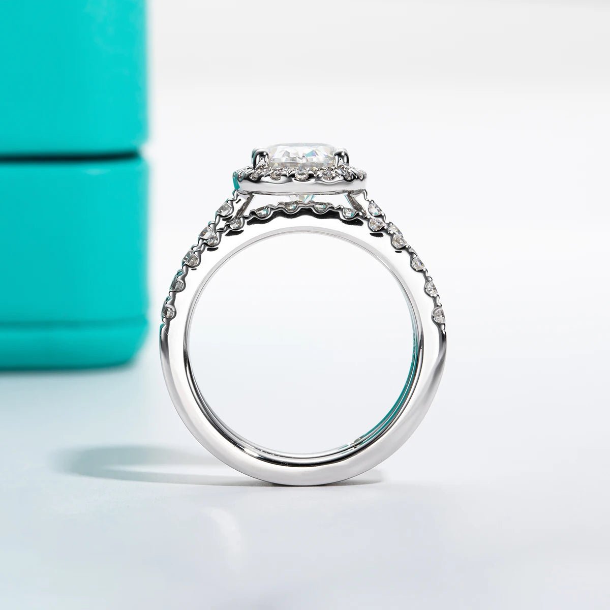 Tsu 2.65 Carats Platinum Plated + Wedding Band