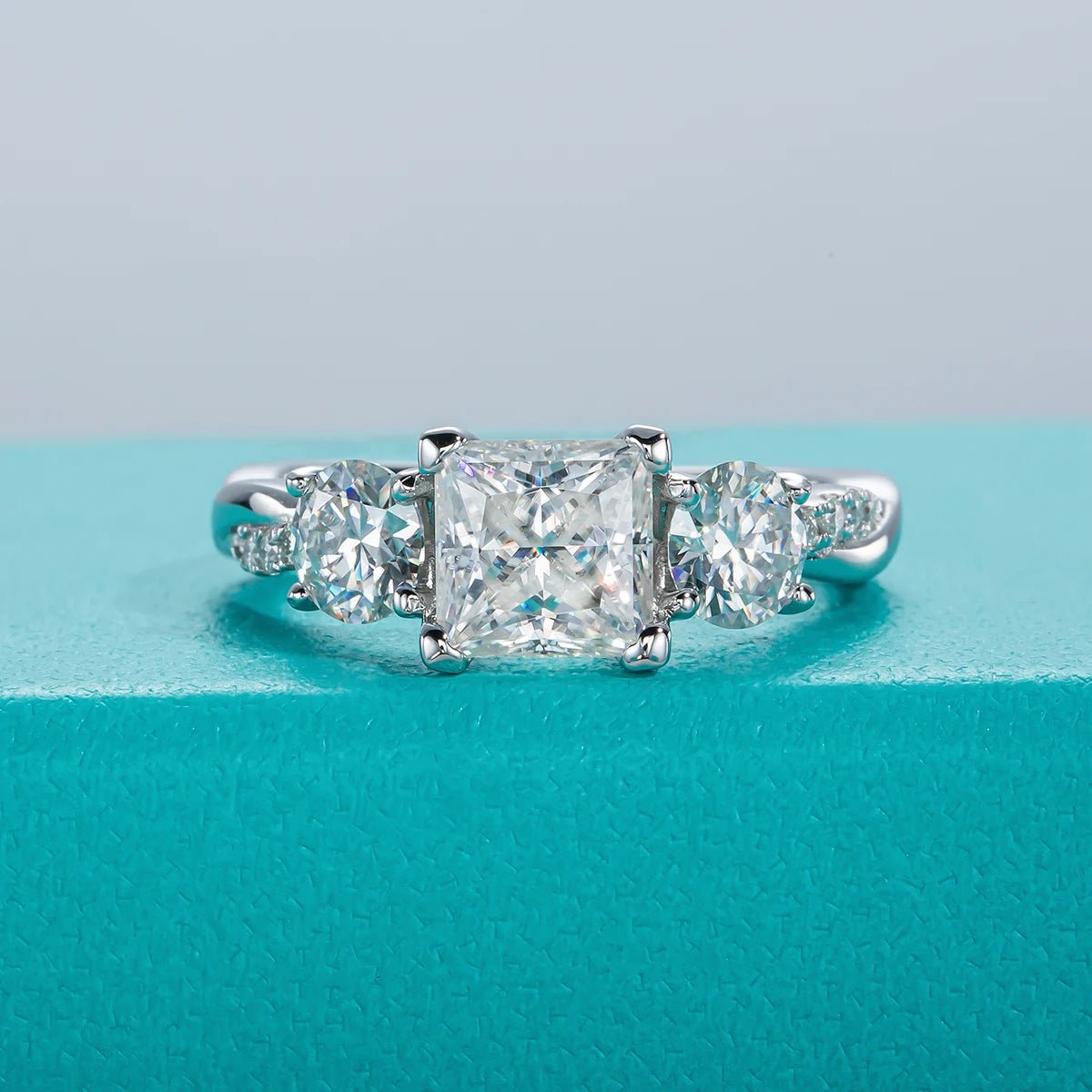 Zara 2.5 Carats Silver Platinum Plated Engagement Ring