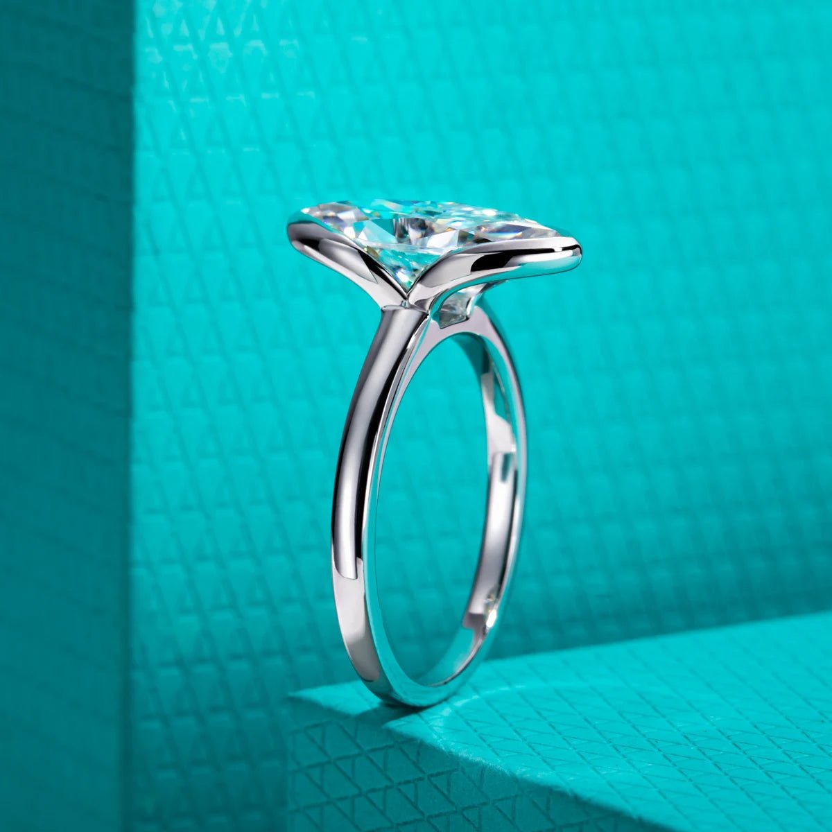 Cyrus 3 Carats Moissanite Solid Silver Platinum Plated Engagement Ring