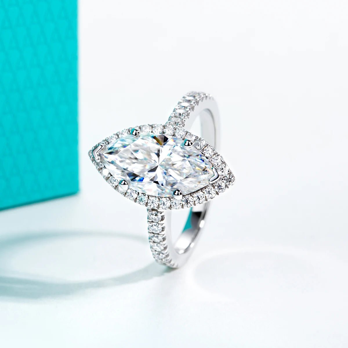 Tandin 3.47 Carats Silver Platinum Plated