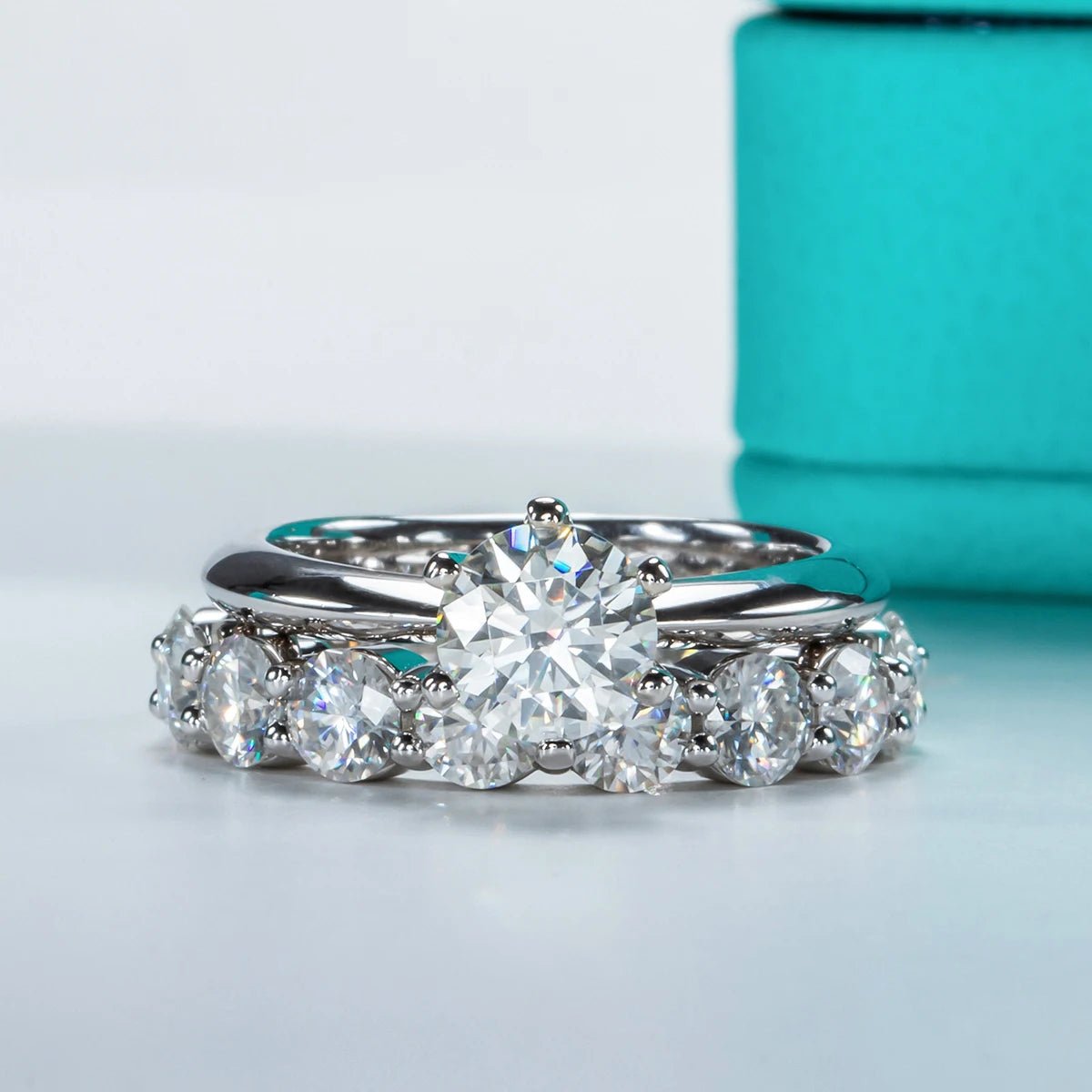 Laura 4.2-5.4 Carats Silver 18k Gold Plated Eternity Band