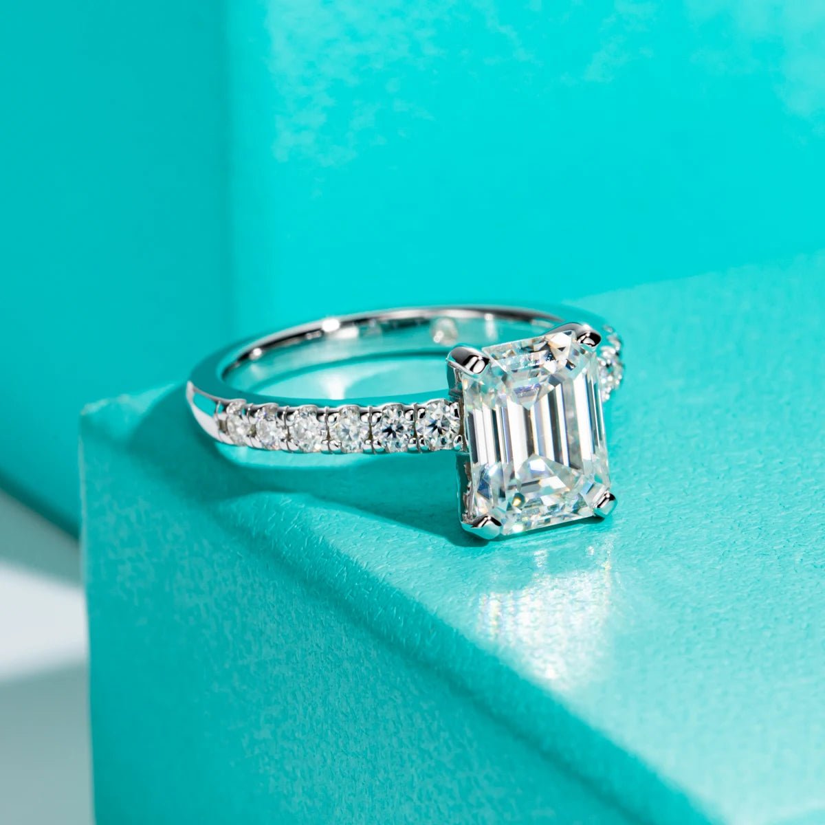 Catherine 3 Carats Silver Platinum Plated Engagement Ring