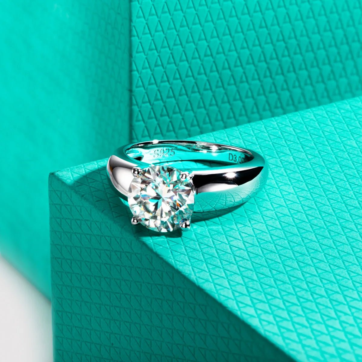 Noelle 3 Carats Solid Silver 18k Gold Plated Engagement Ring