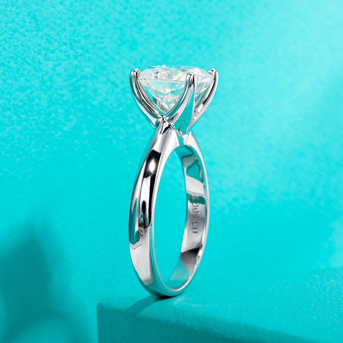 Anne 3.5 Carats Silver Platinum Plated Engagement Ring