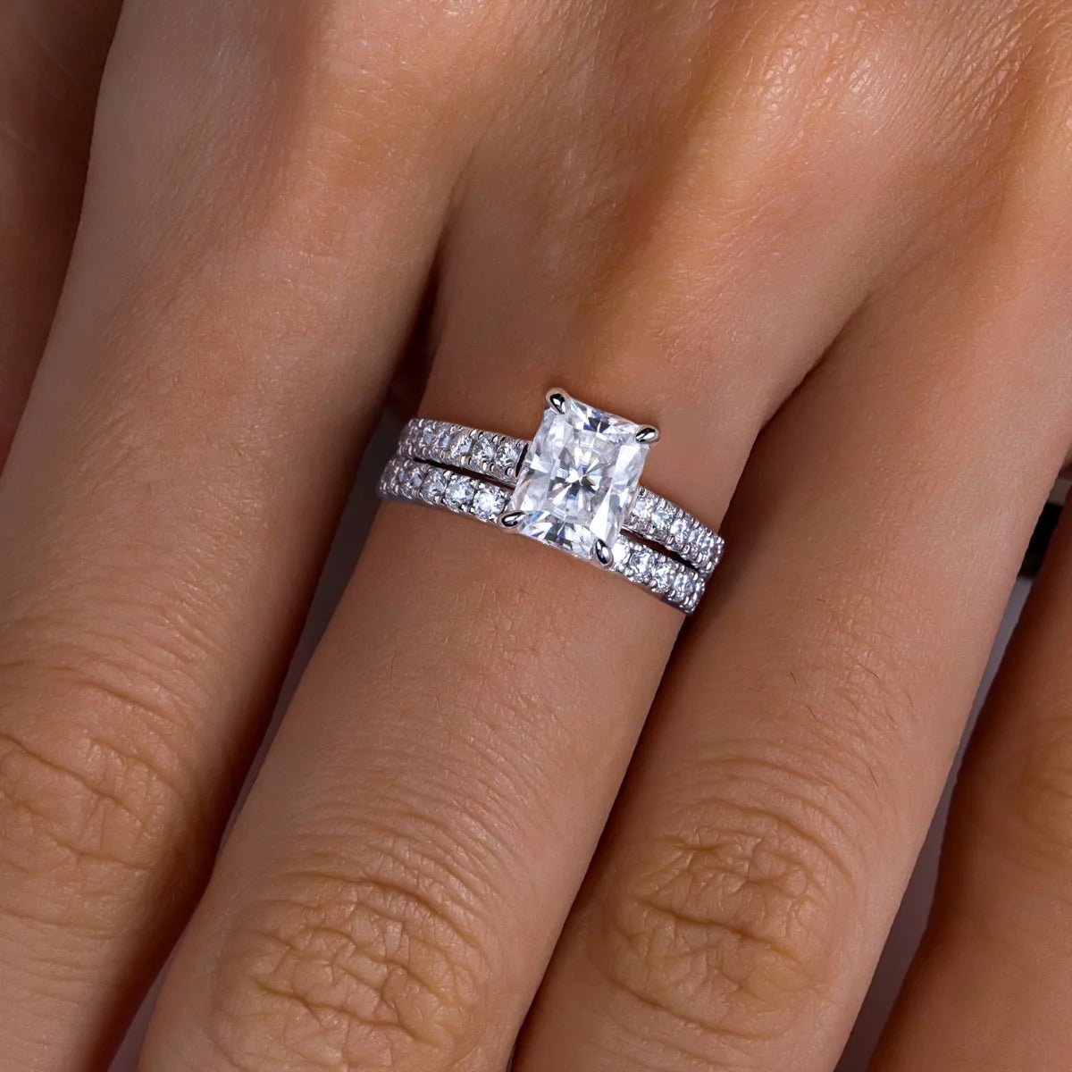 Mirelle 4.04 Carats Silver Platinum Plated + Wedding Band