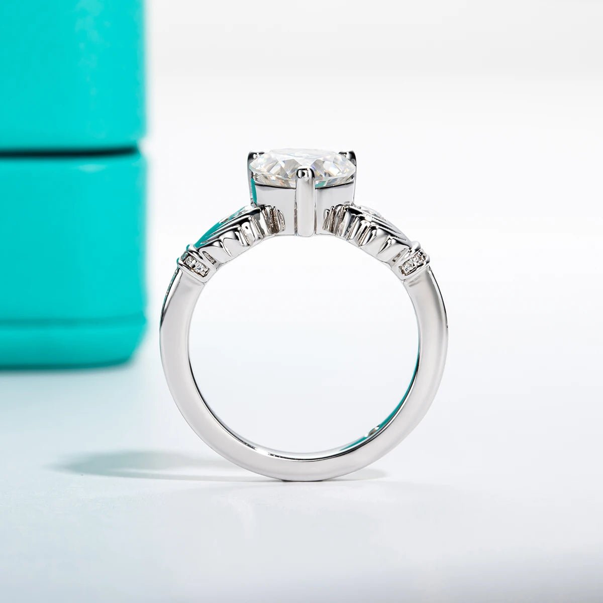 Miranda 2.48 Carats Silver Platinum Plated