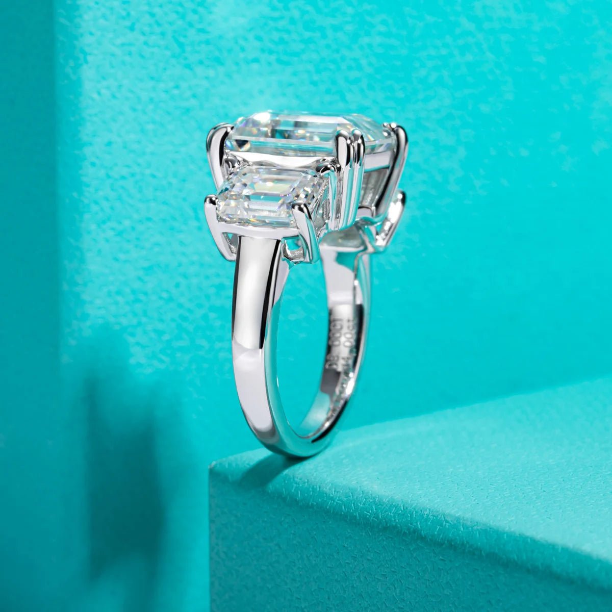 Amalia 12 Carats 18k Gold Plated Engagement Ring