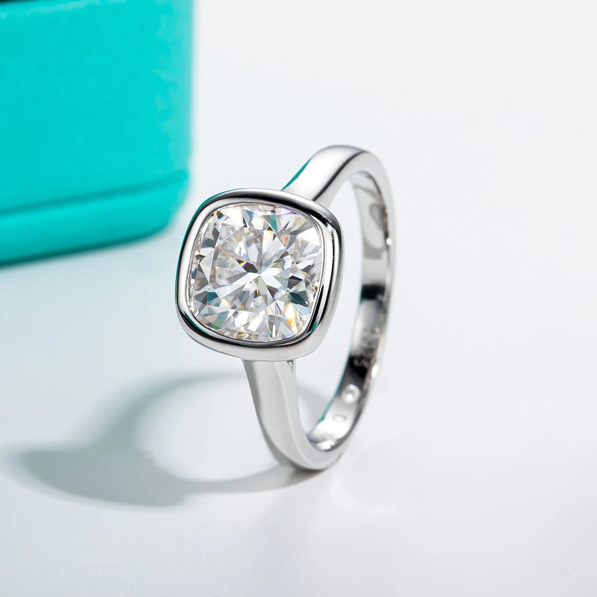 Autumn 3 Carats Silver Platinum Plated Engagement Ring