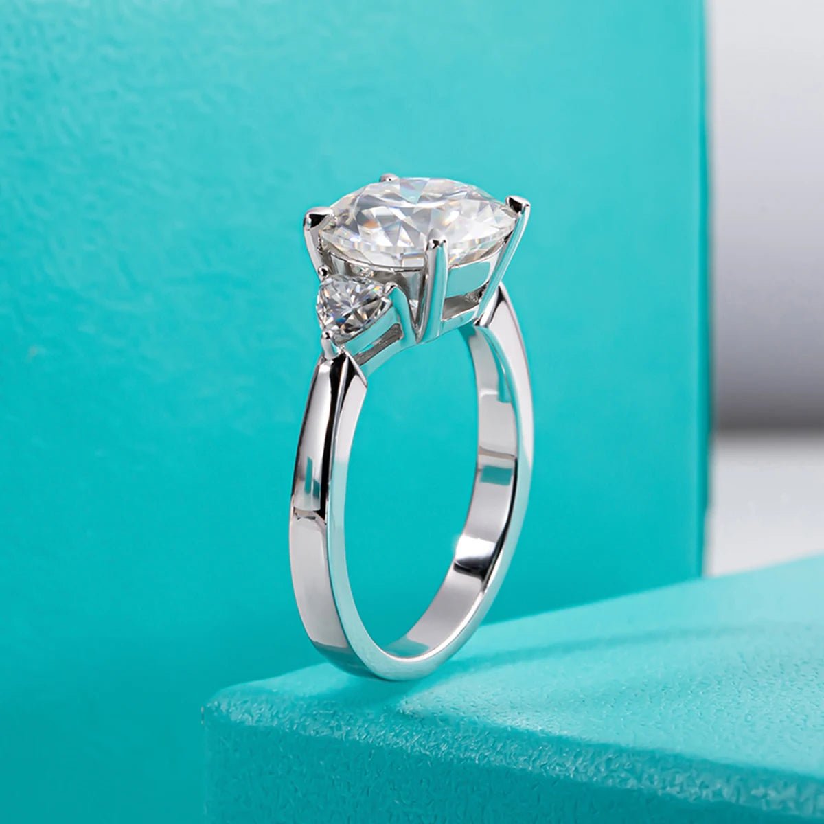 Adelaide 4.6 Carats Silver Platinum Plated Engagement Ring