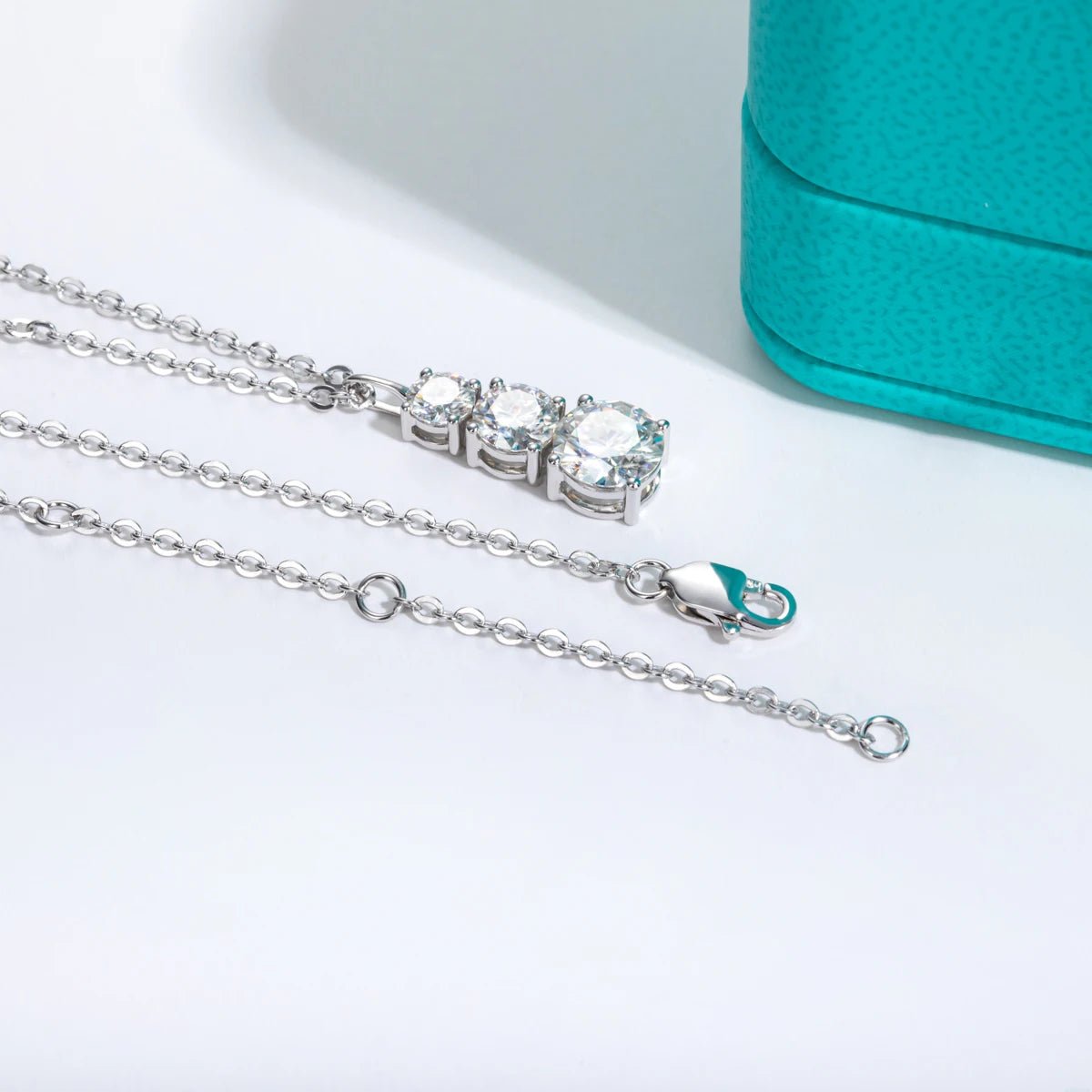 Chloe 1.8 Carats Silver Pendant Necklace