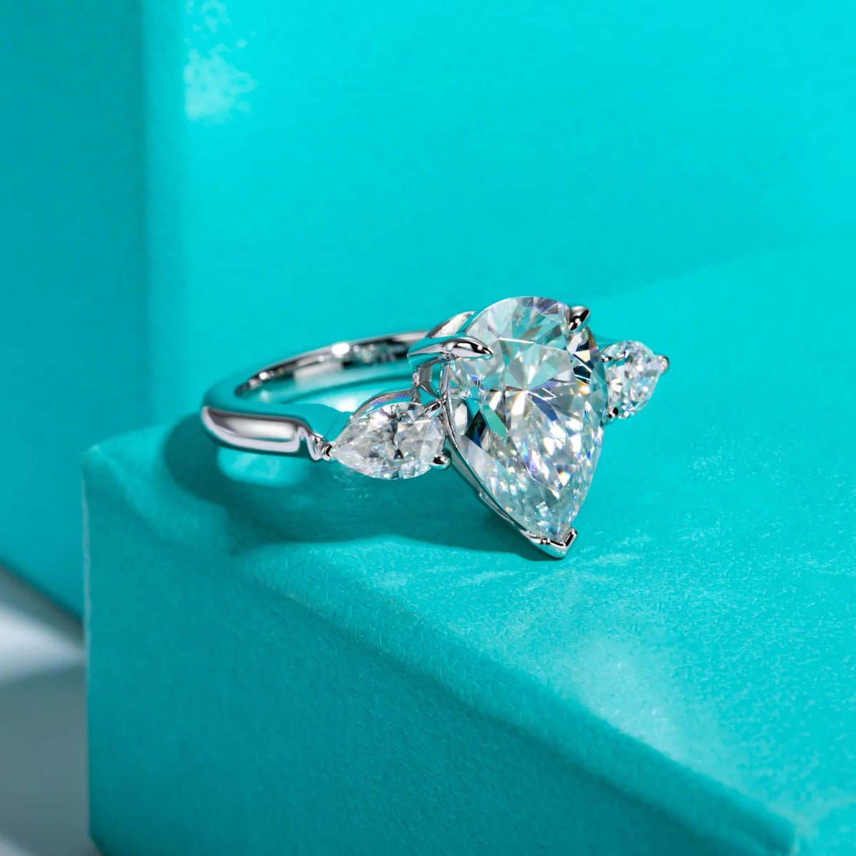 Tiffany 6 Carats 18k Gold Plated Engagement Ring