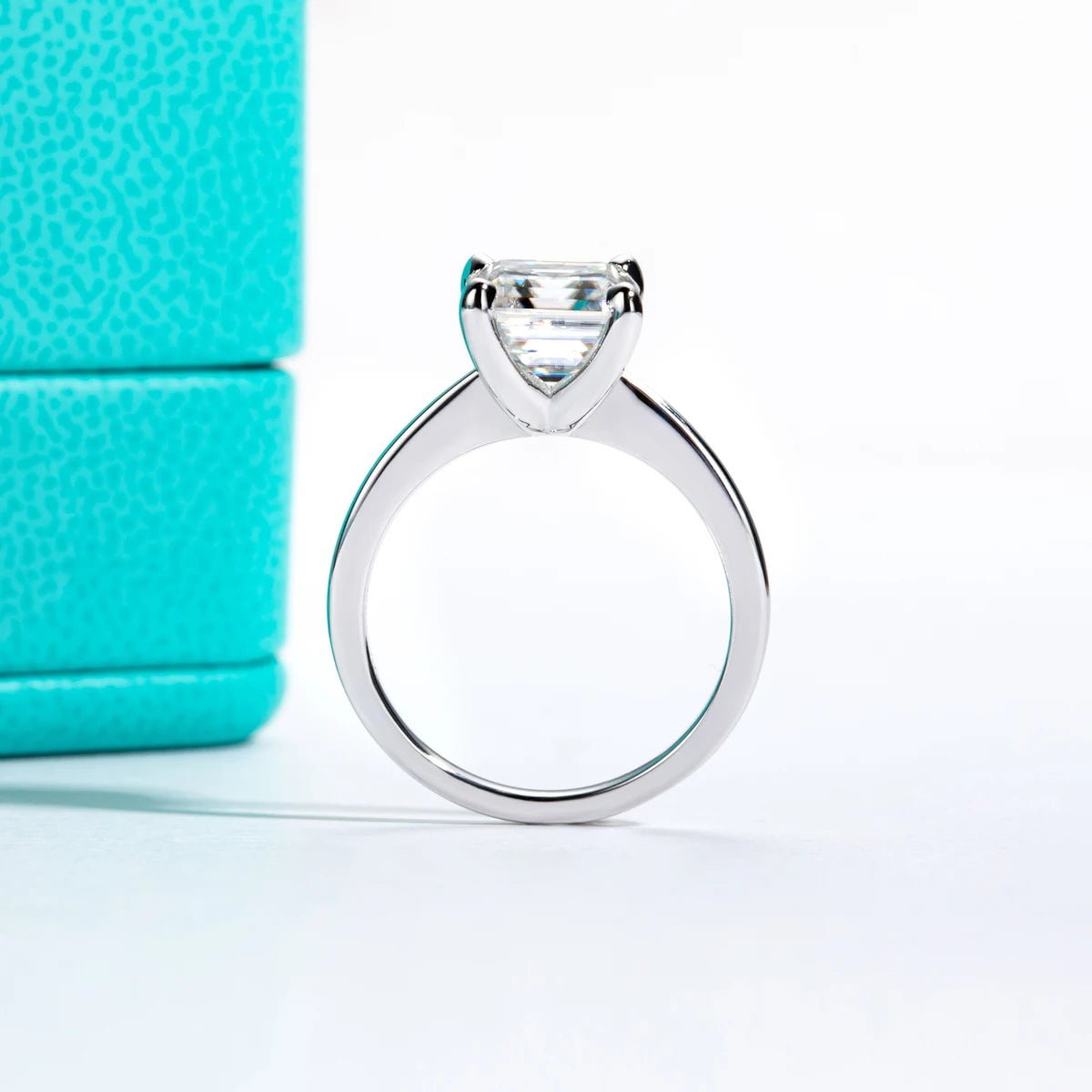 Achanti 3 Carats Silver Platinum Plated Engagement Ring
