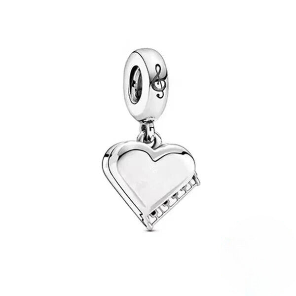 Piano Love Charm