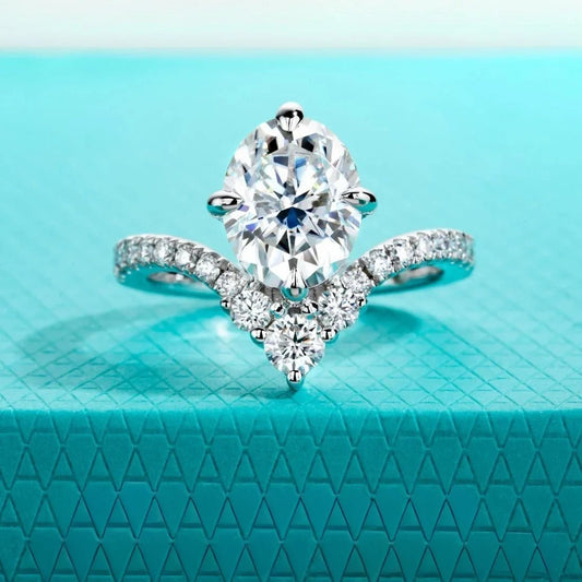 Nala 4.54 Carats Silver Platinum Plated