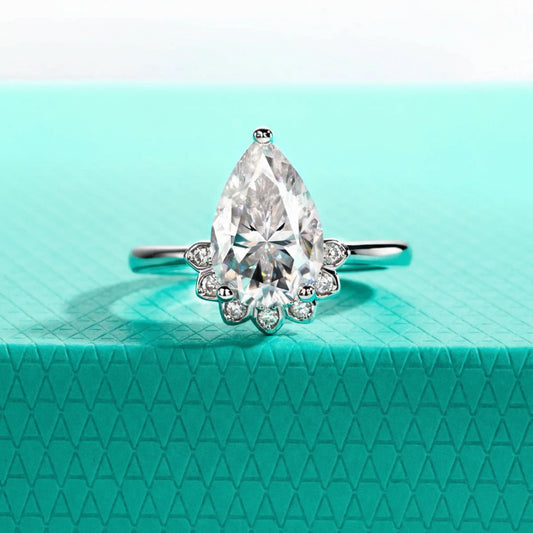 Marlena 4.10 Carats Moissanite Engagement Ring