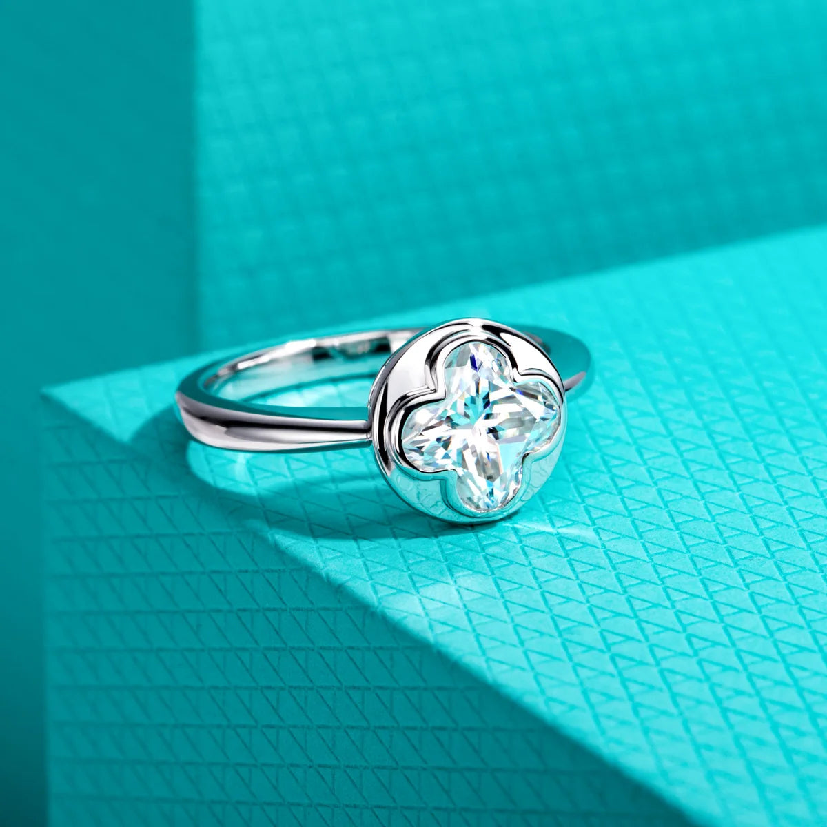 Kasey 2 Carats Moissanite Ring