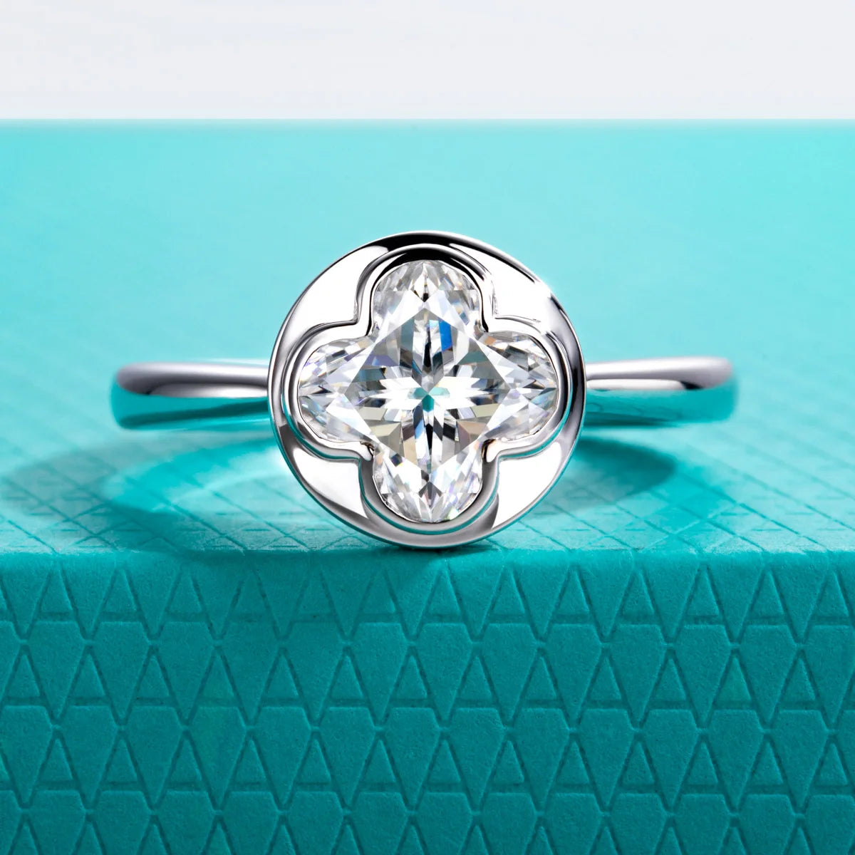 Kasey 2 Carats Moissanite Ring