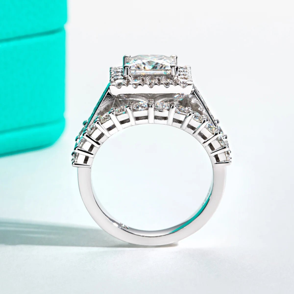 Penelope 3.88 Carats Silver Platinum Plated