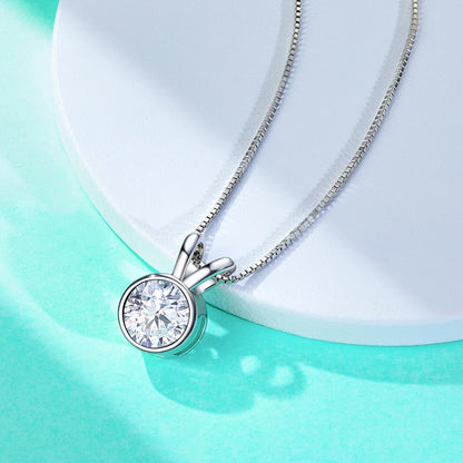 Bianca 1-2 Carats Moissanite Necklace