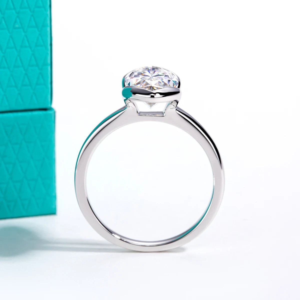 Cyrus 3 Carats Moissanite Solid Silver Platinum Plated Engagement Ring