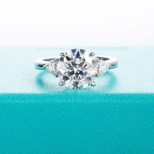 Adelaide 4.6 Carats Silver Platinum Plated Engagement Ring