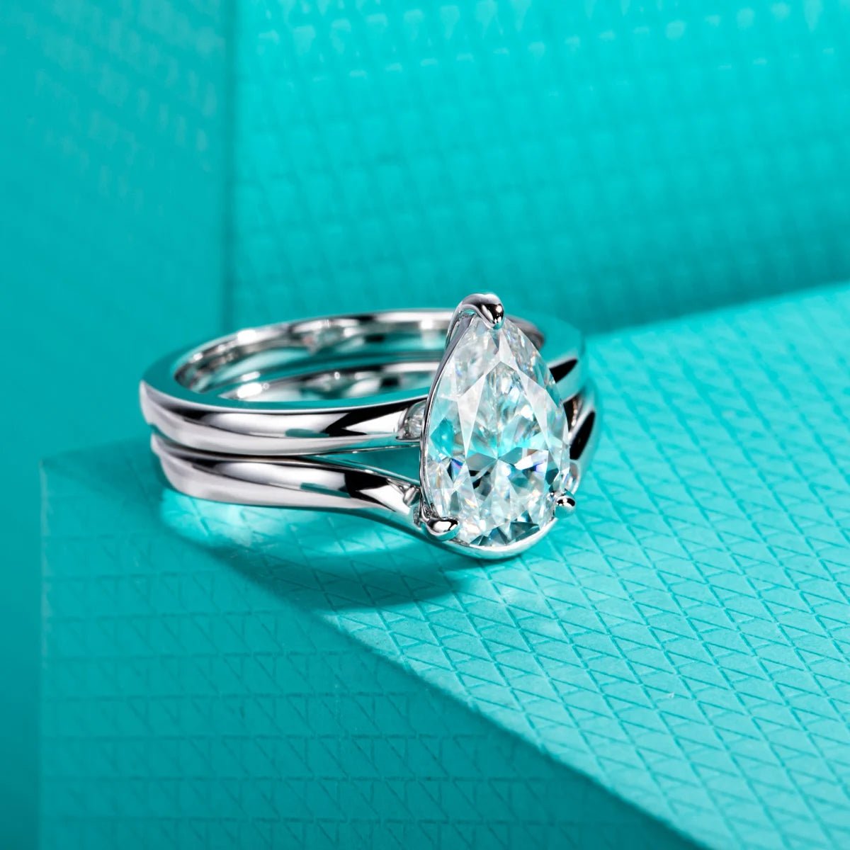 Soren 3.05 Carats Solid Silver Platinum Plated Engagement Ring + Wedding Band Set