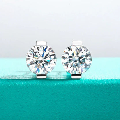 Bijou 0.5 to 3 Carats Silver Studs